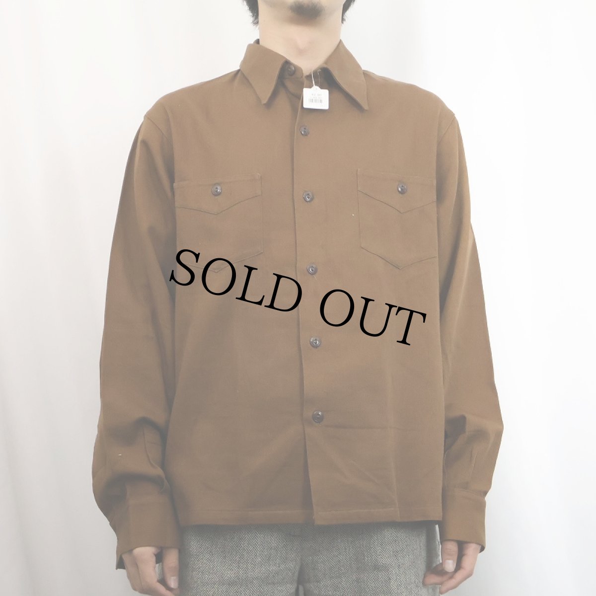 画像2: 40's A WELLINGTON FABRIC コットンツイルシャツ (2)