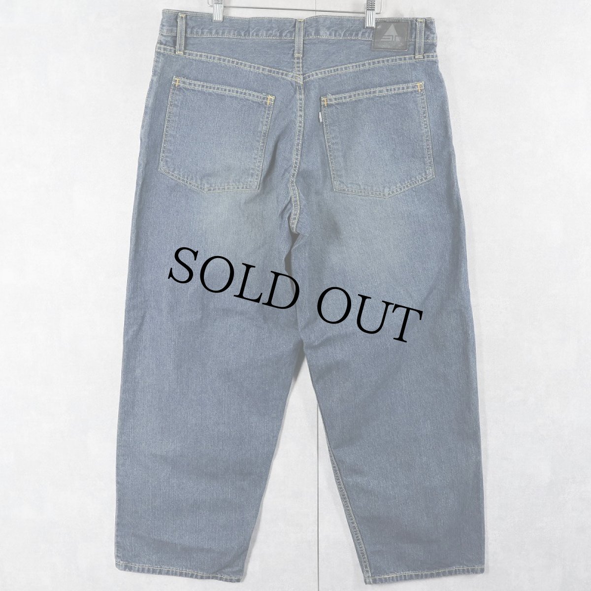 画像2: 2000's Levi's SILVERTAB "BAGGY" デニムパンツ W39 (2)