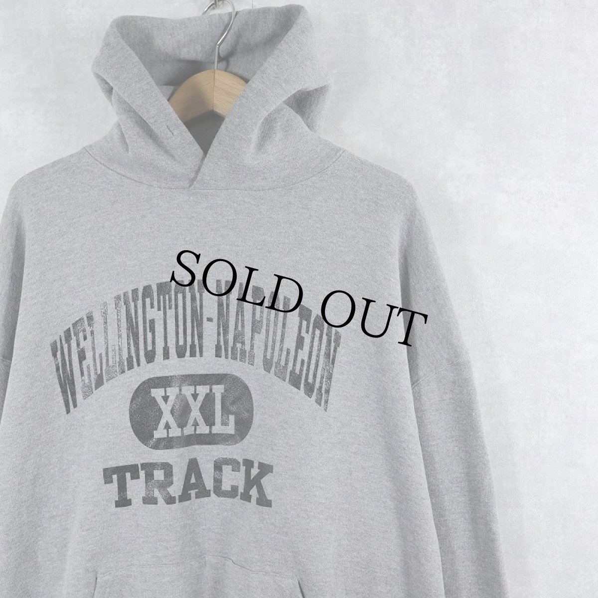 画像1: 90's RUSSELL ATHLETIC MEXICO製 ”WELLINGTON-NAPOLEON" プリントスウェットフーディー XL  (1)