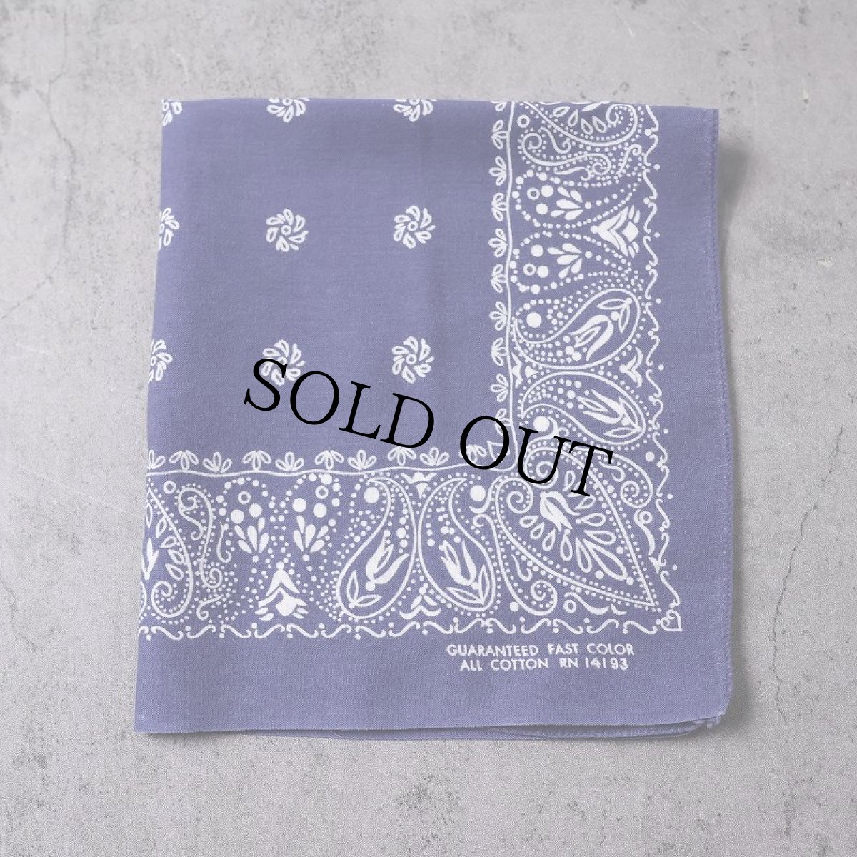 画像1: 60's GUARANTEED FAST COLOR 総柄バンダナ (1)