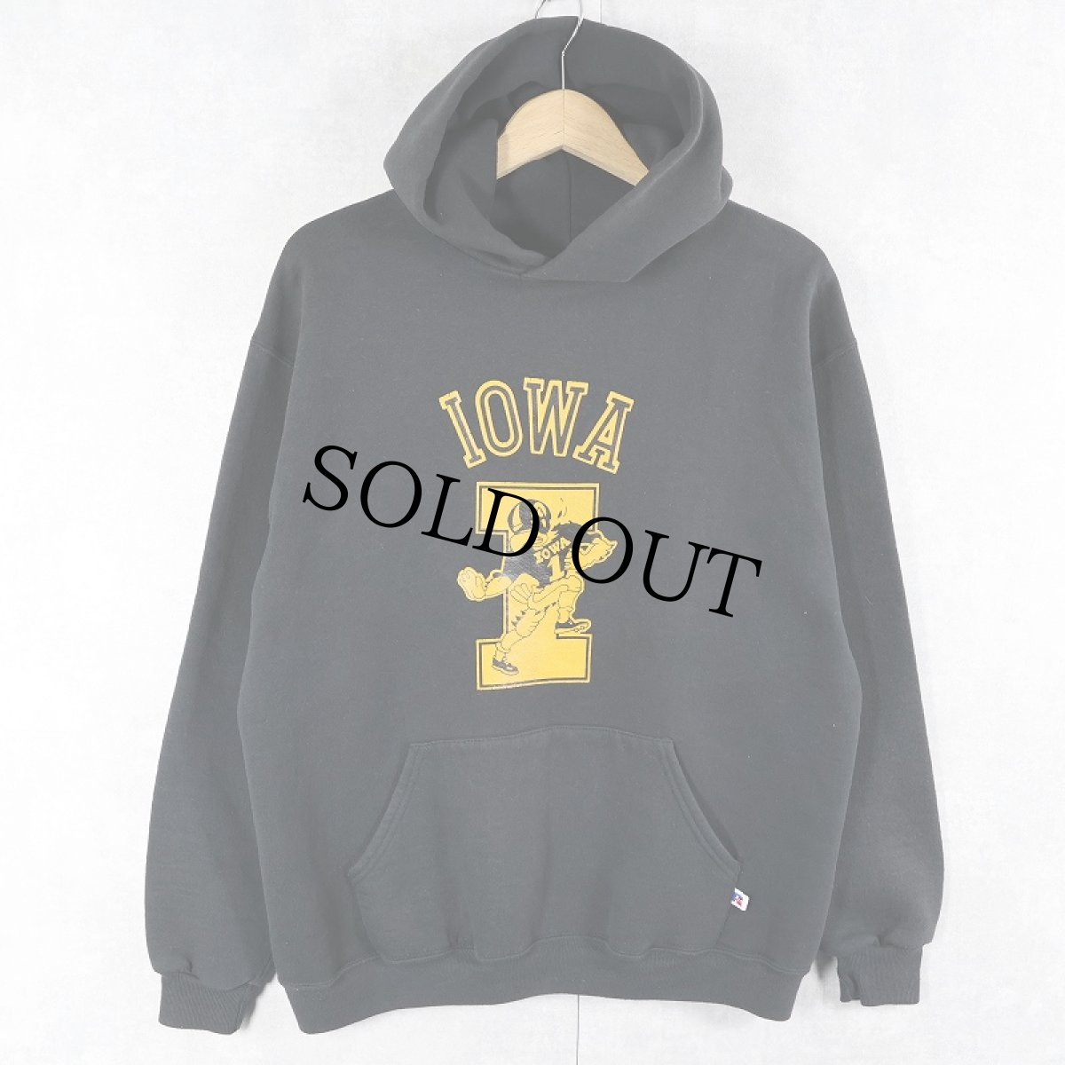 画像1: 80's RUSSELL ATHLETIC USA製 "IOWA" プリントスウェットフーディー BLACK L (1)