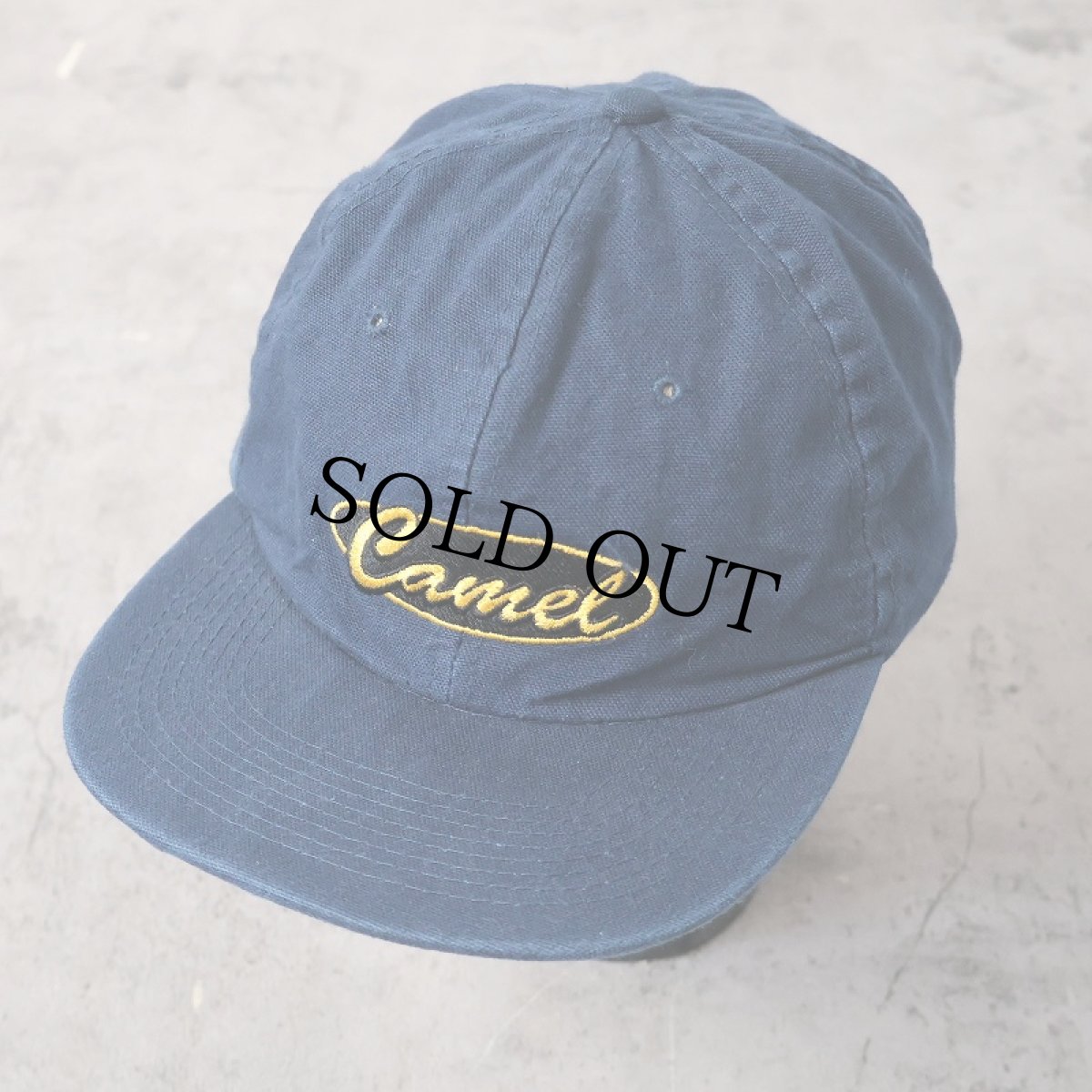 画像1: CAMEL タバコ企業 ロゴ刺繍 コットンキャップ NAVY (1)