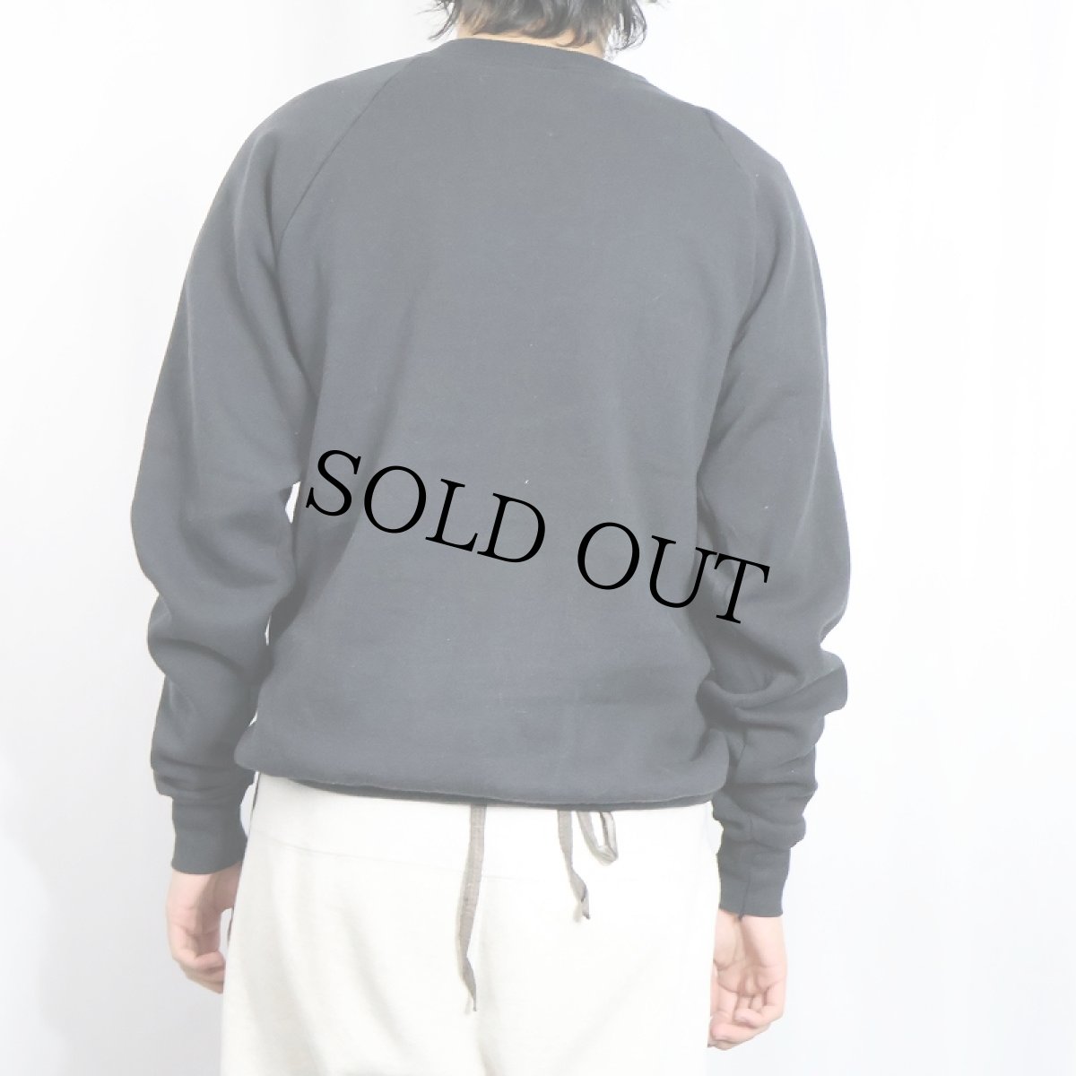 画像3: 80's Nunsense USA製 "It's Habit Forming!" 発泡プリント ミュージカルラグランスウェット BLACK XL (3)