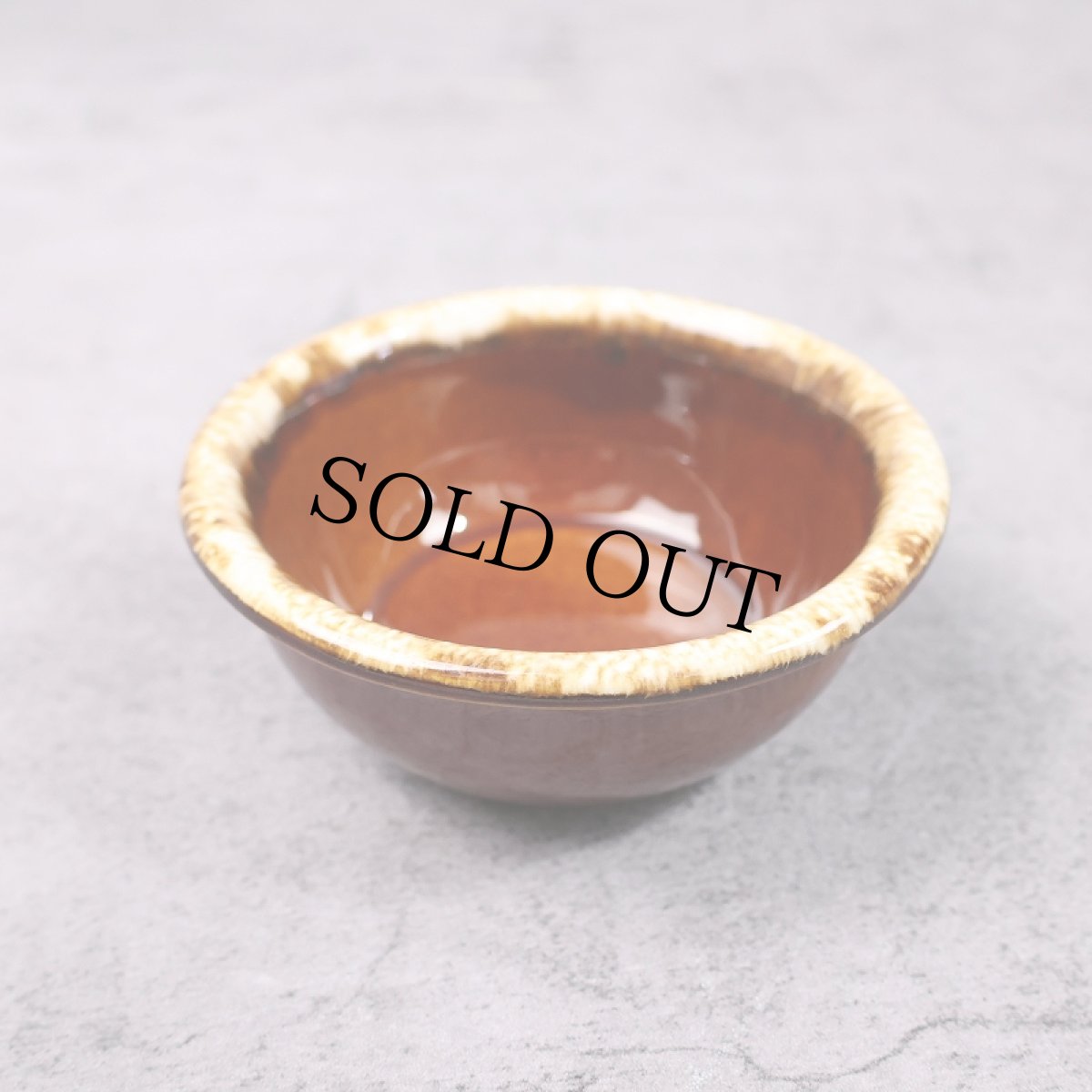 画像1: 60'〜 Hull Pottery "Brown Drip Glaze" ボウル (1)