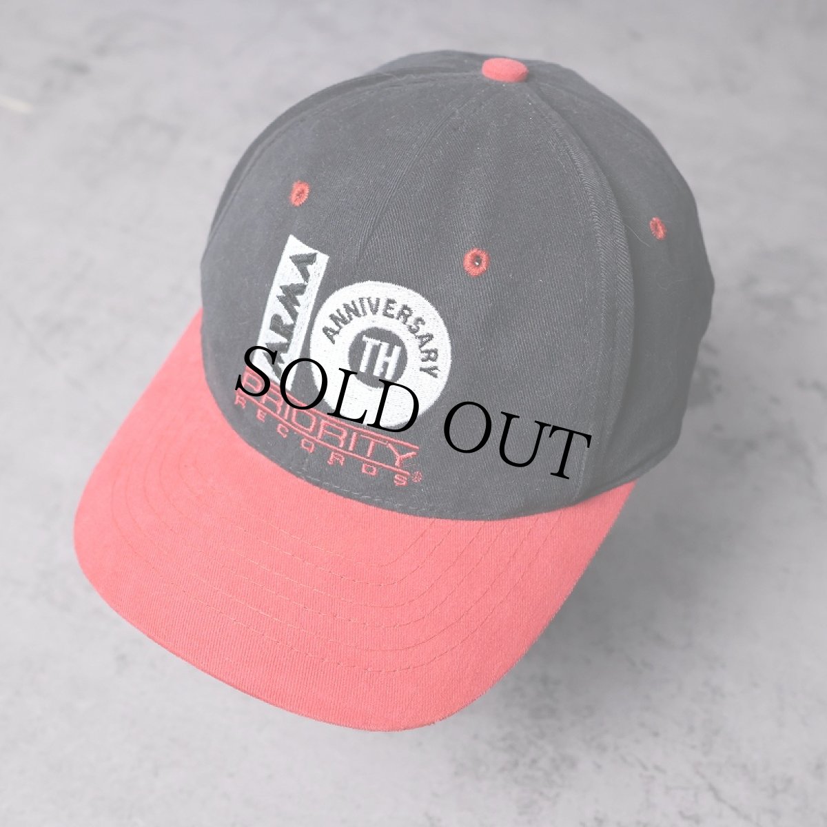 画像1: PRIORITY RECORDS レコードレーベル ロゴ刺繍 キャップ  (1)