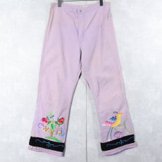 画像1: 70's Wrangler USA製 ハンド刺繍 カラーデニムパンツ W28 (1)