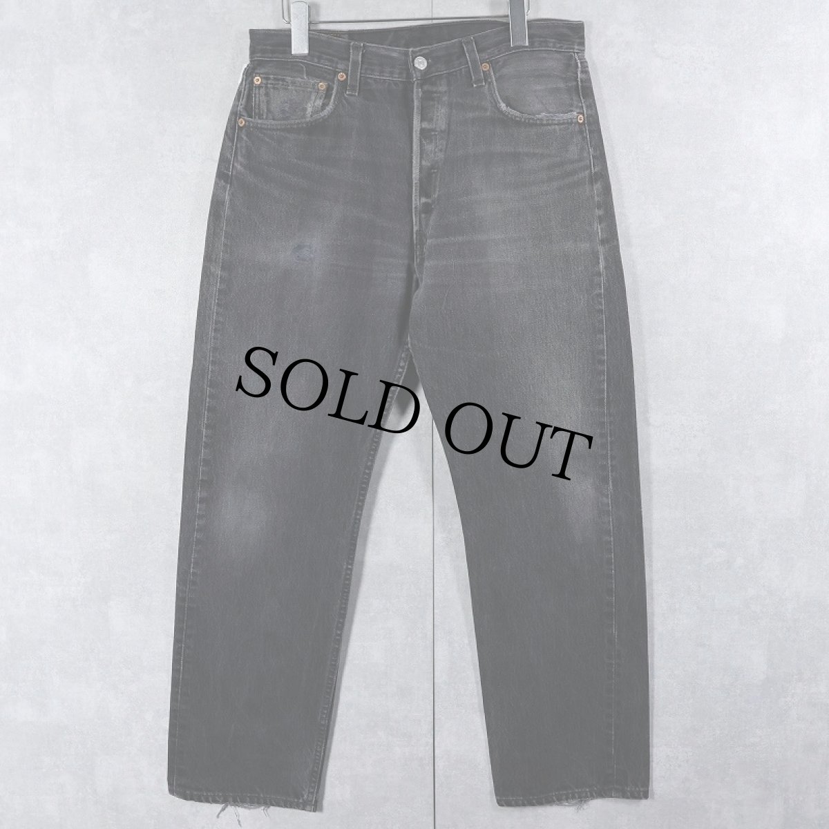画像1: 90's Levi's 501 USA製 後染め ブラックデニムパンツ W33 (1)