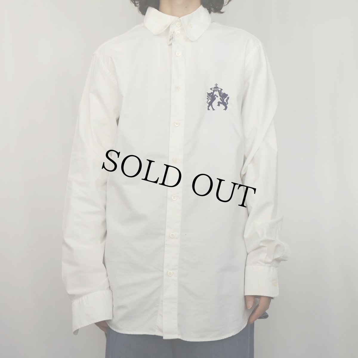 画像2: 2000's Vivienne Westwood ロゴ刺繍 コットンシャツ (2)