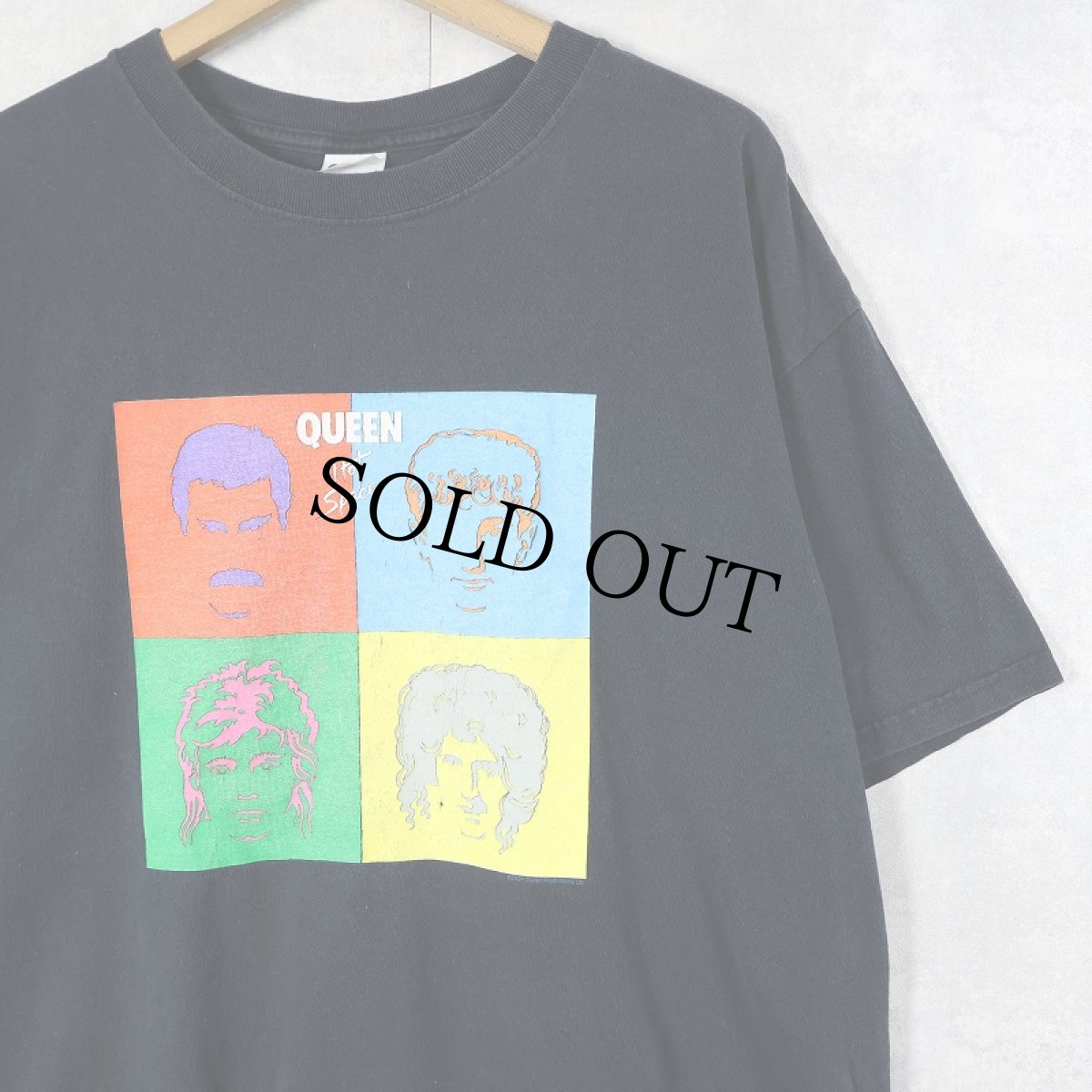 画像1: 2004 QUEEN "Hot Space" ロックバンドプリントTシャツ BLACK XL (1)