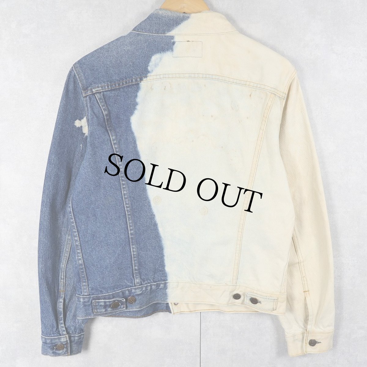 画像2: 80's Levi's 70506 USA製 ブリーチデニムジャケット SIZE40 (2)
