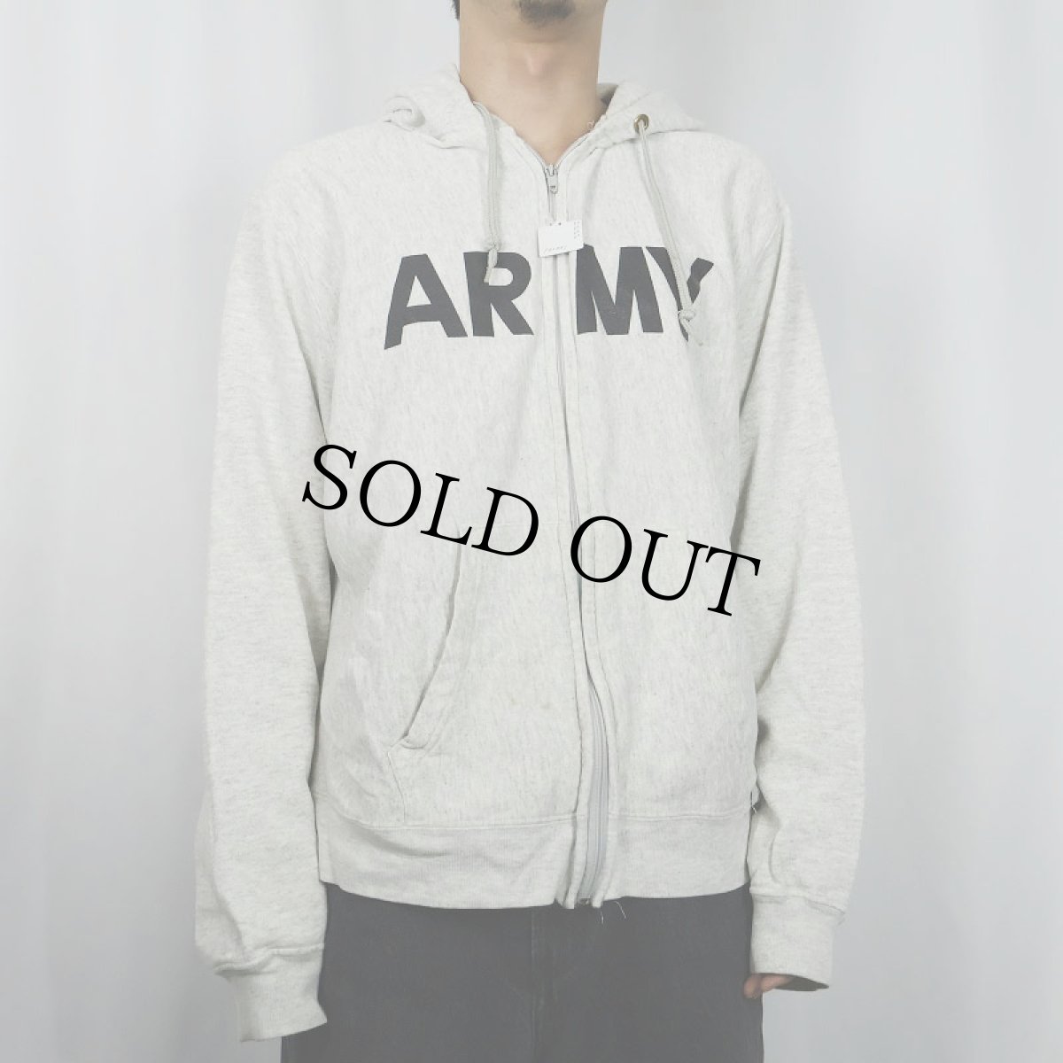 画像2: 90's U.S.ARMY ロゴプリント スウェットジップパーカー XL (2)