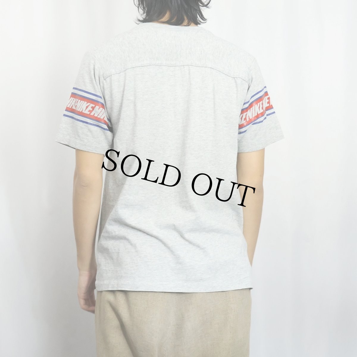 画像3: 70's NIKE オレンジタグ USA製 ロゴプリントフットボールTシャツ L (3)