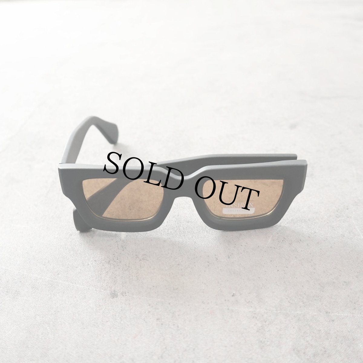 画像1: デザインフレーム カラーレンズサングラス (1)