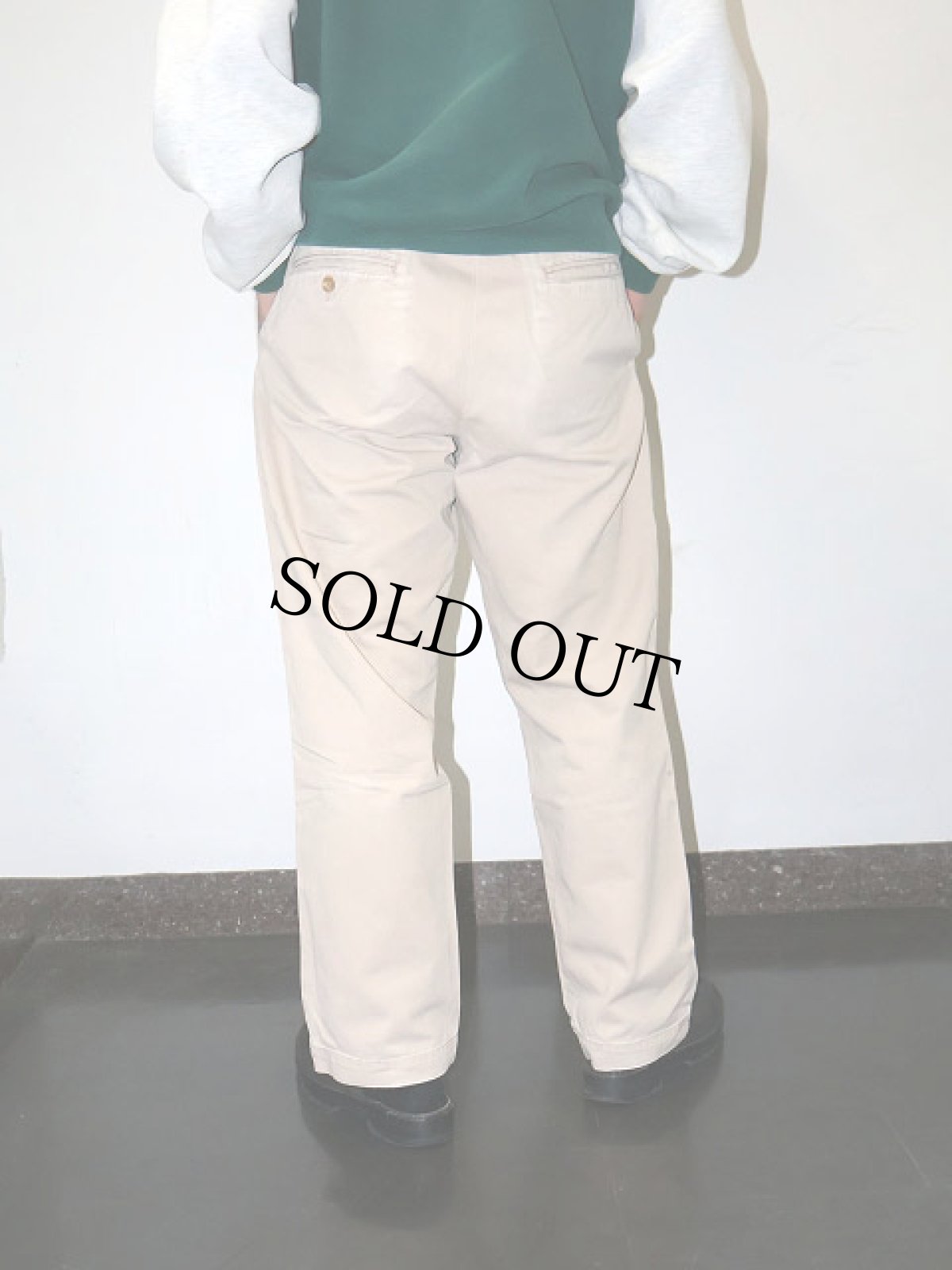画像2: BILLS KHAKIS USA製 "CLASSIC FIT" チノトラウザーズ W33 (2)