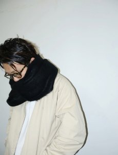 画像5: F.O.G. "Mohair Knit Wide Muffler" Black フリンジ無し (5)