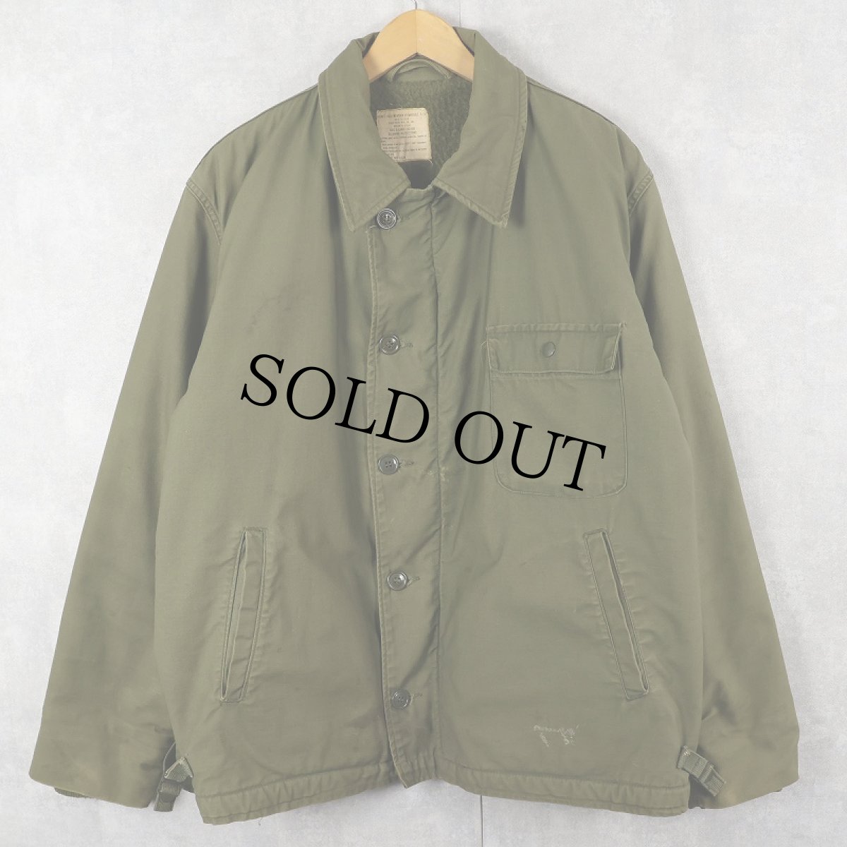 画像1: 70's U.S.NAVY A-2 デッキジャケット X-LARGE (1)