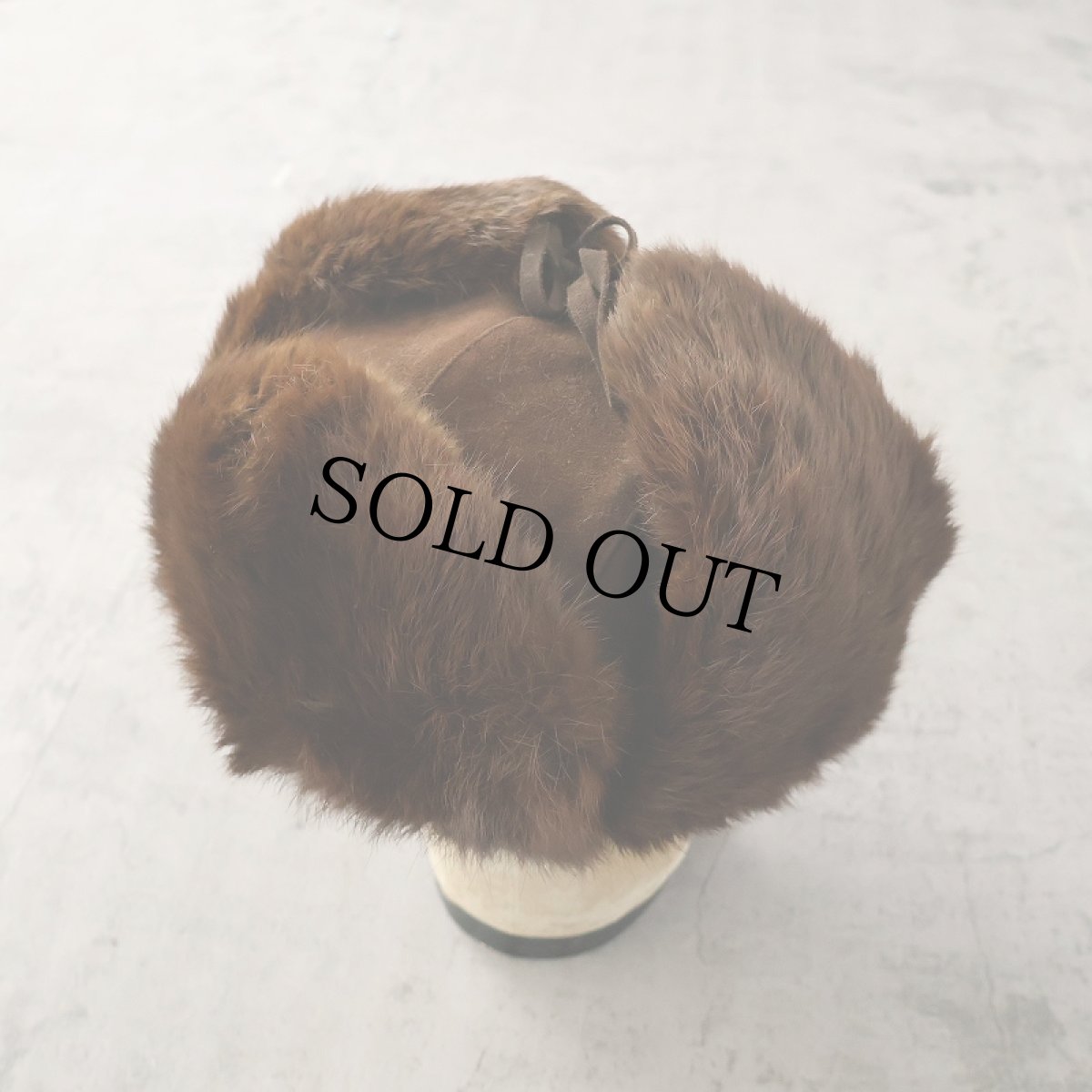 画像1: リアルファー×スエード ボンバーキャップ (1)