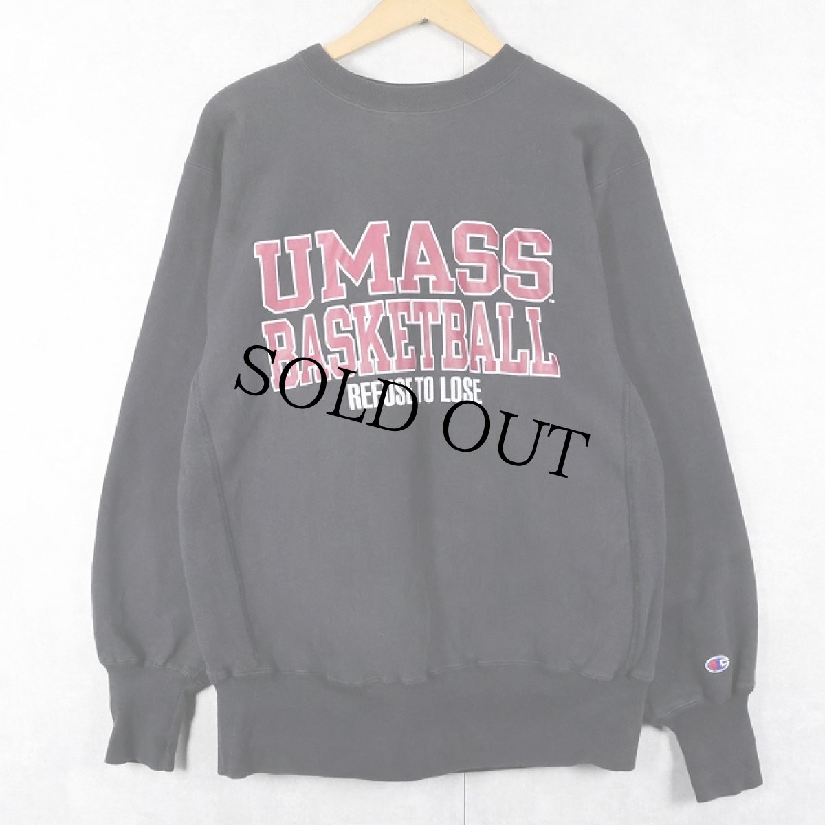 画像1: 90's Champion REVERSE WEAVE "UMASS BASKETBALL" プリントスウェット BLACK L (1)