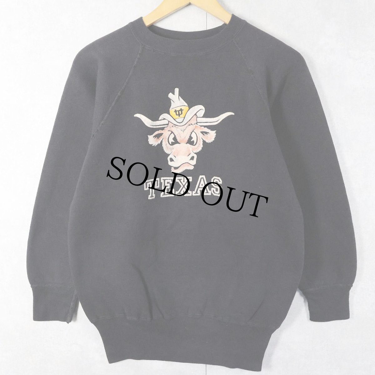 画像1: 60's "TEXAS" 脇下三角ガゼット カラーフロッキープリント ラグランスウェット BLACK (1)