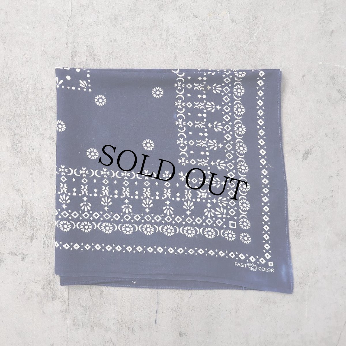 画像1: 50〜60's エレファントブランド 総柄 バンダナ 上鼻 (1)