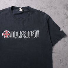 画像1: 90's〜 INDEPENDENT ロゴプリントTシャツ BLACK L (1)