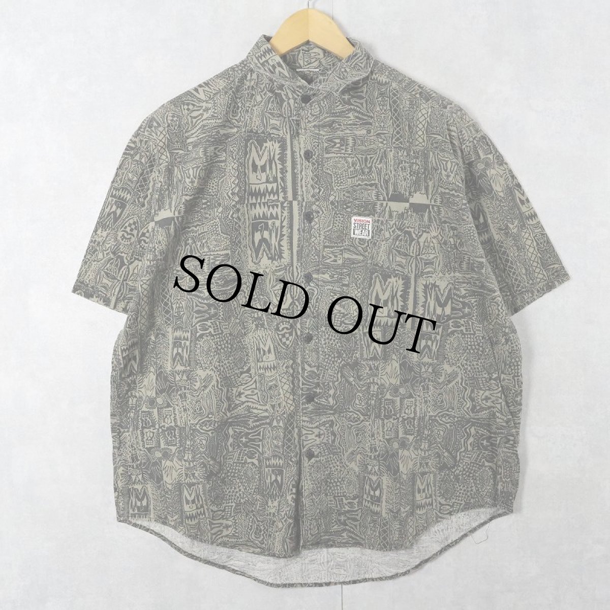 画像1: 80〜90's VISION STREET WEAR USA製 "John Grigley" アート柄コットンシャツ (1)