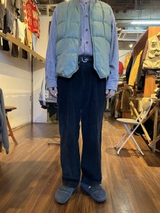 画像2: BURBERRY SPAIN製 1タック コーデュロイパンツ NAVY W36 (2)