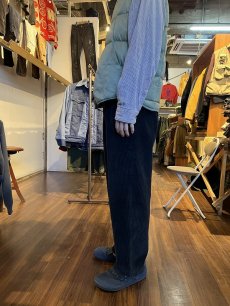 画像3: BURBERRY SPAIN製 1タック コーデュロイパンツ NAVY W36 (3)