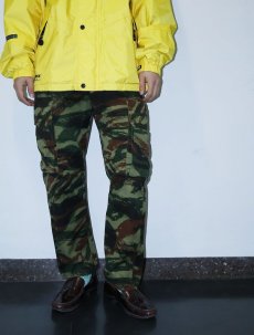 画像1: 50〜60's FRENCH ARMY TAP47/56 リザードカモ パラトルーパーパンツ W28-32 (1)