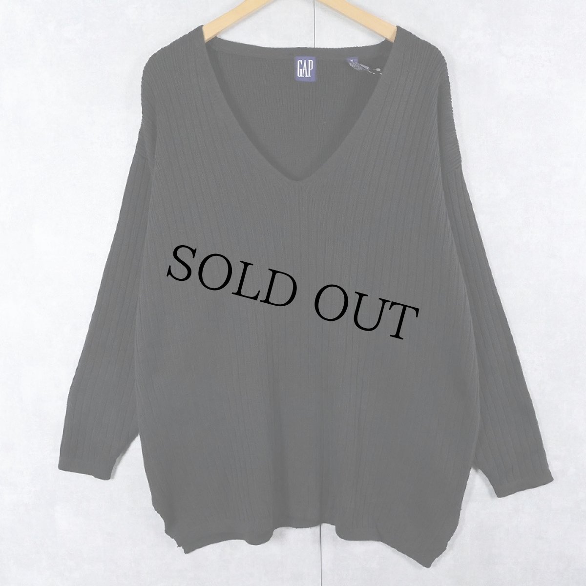 画像1: 【SALE】 90's GAP Vネック コットンニットセーター BLACK M (1)