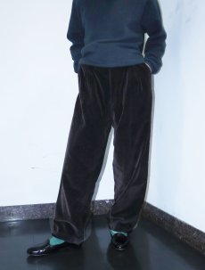 画像1: LOUIS RAPHAEL 2タック プリントコーデュロイパンツ BROWN W35 (1)