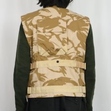 画像3: 90's BRITISH ARMY DPMデザートカモ アーマーベスト SIZE190/120 (3)