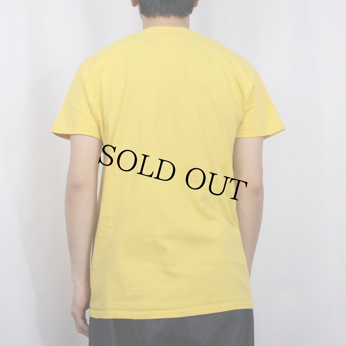 画像3: "日本人なら米食えよ。" キャラクターパロディTシャツ M (3)