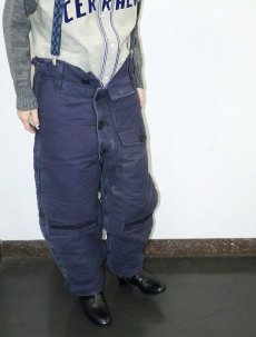 画像1: 50's ROYAL NAVY "SUBMARINE" ARCTIC TROUSERS SIZE 2A (1)