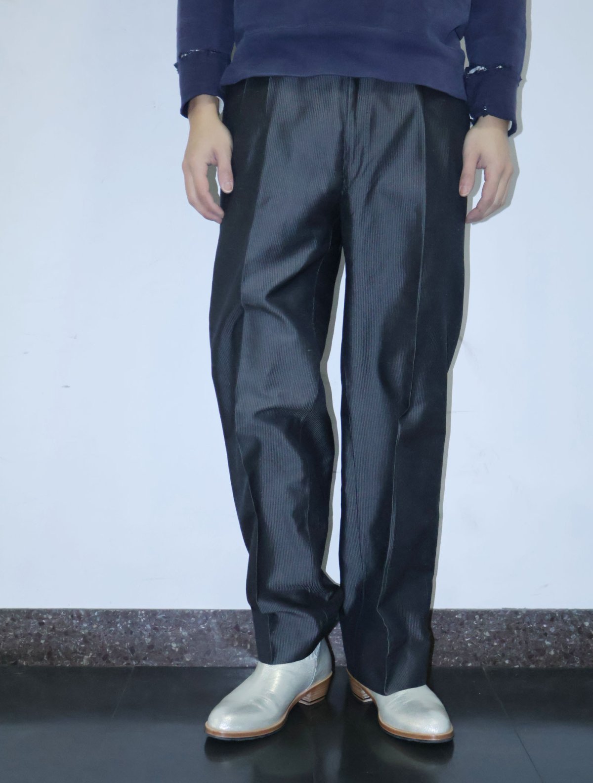 画像1: pierre cardin ITARY製 ストライプ柄 2タックシルクスラックス W31 (1)