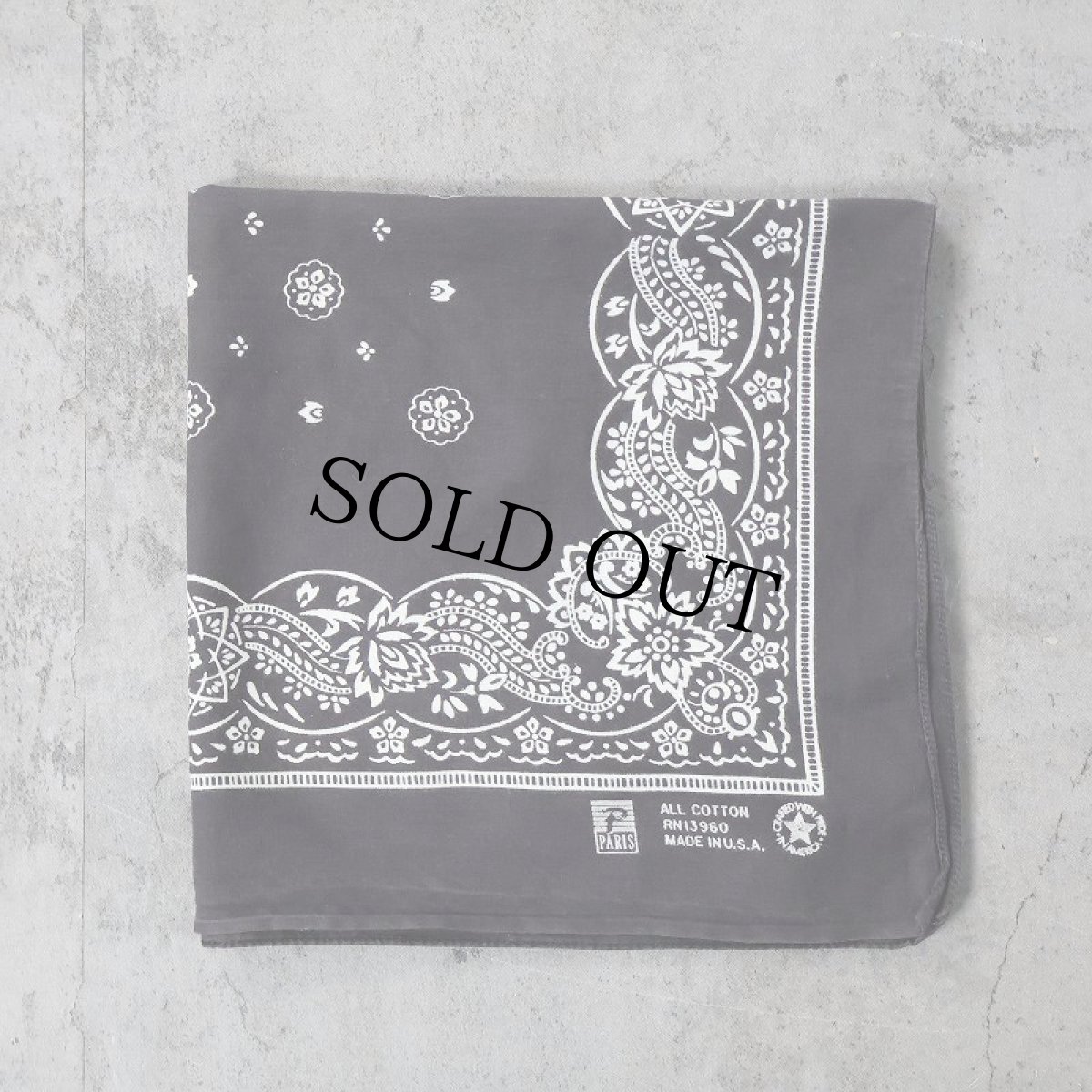 画像1: 80's PARIS ACCESSORIES,INC. USA製 花柄 バンダナ BLACK (1)