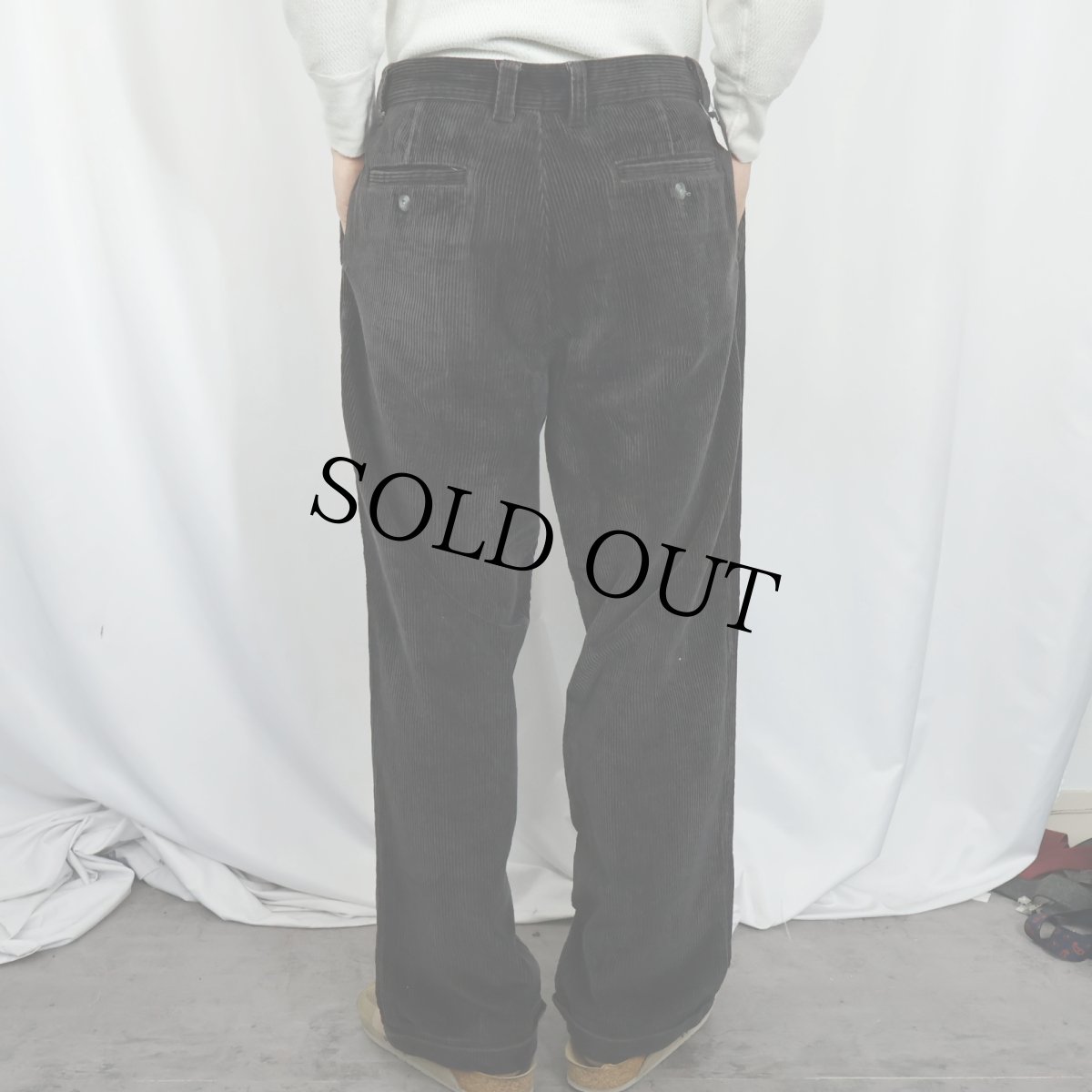 画像4: ST.JOHN'S BAY 2タックコーデュロイパンツ BLACK W35 (4)