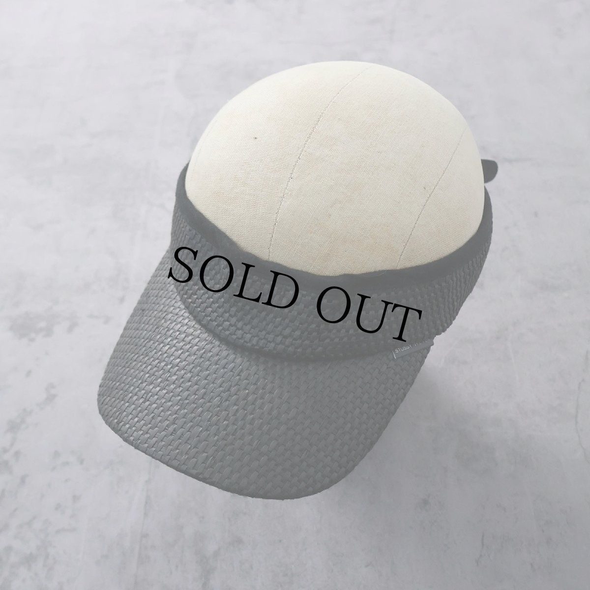画像1: STUSSY hats ペーパーヤーン サンバイザー BLACK (1)