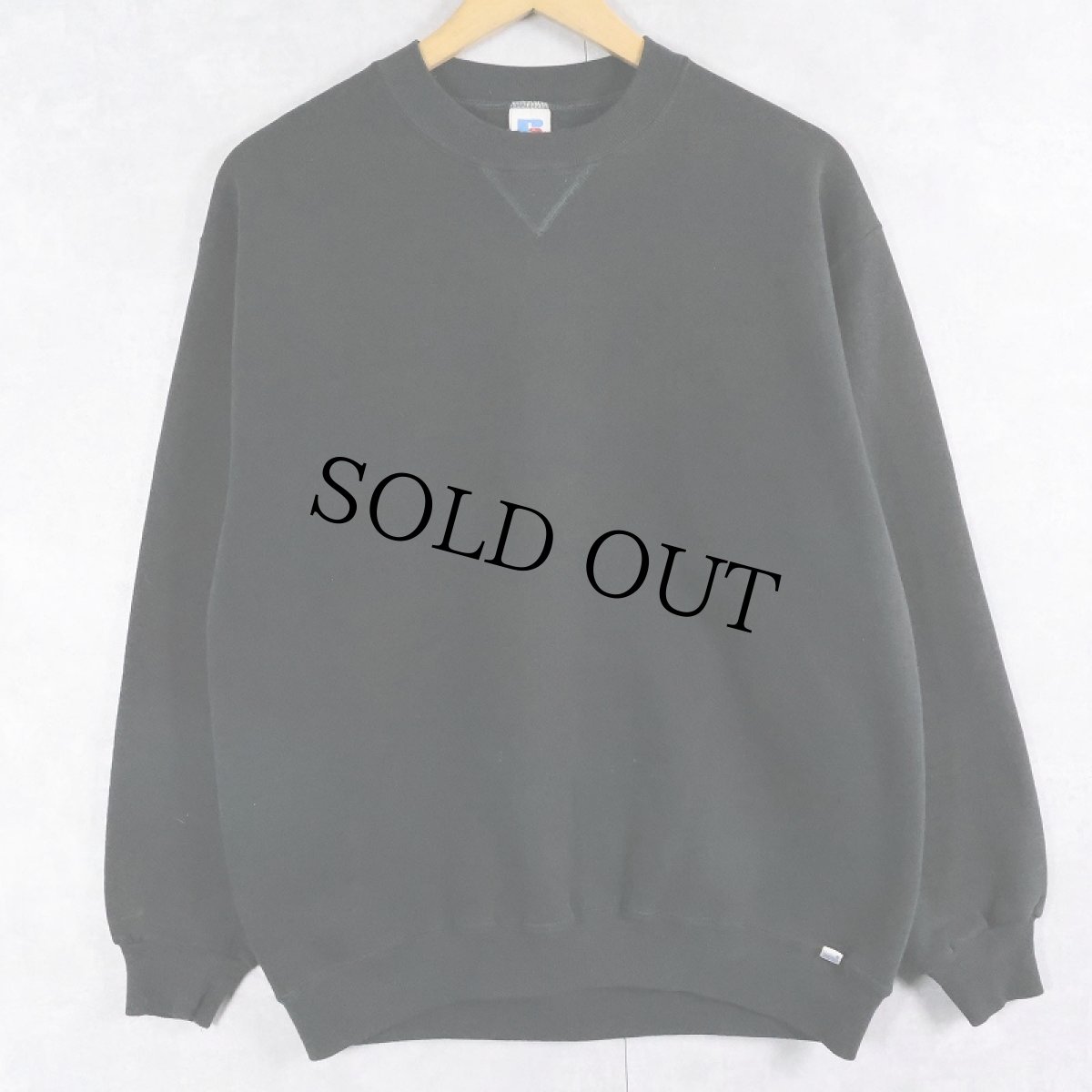 画像1: 80's RUSSELL ATHLETIC USA製 前V 無地スウェット BLACK XL (1)