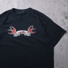画像1: ANTI HERO SKATEBOADS ロゴプリントTシャツ BLACK (1)