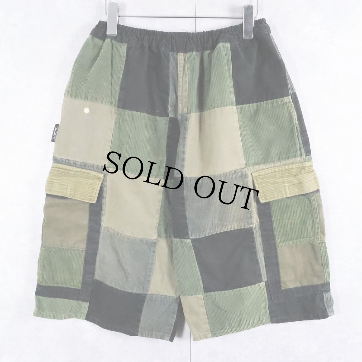 画像3: IXCHEL パッチワーク コーデュロイショーツ W24-38 (3)