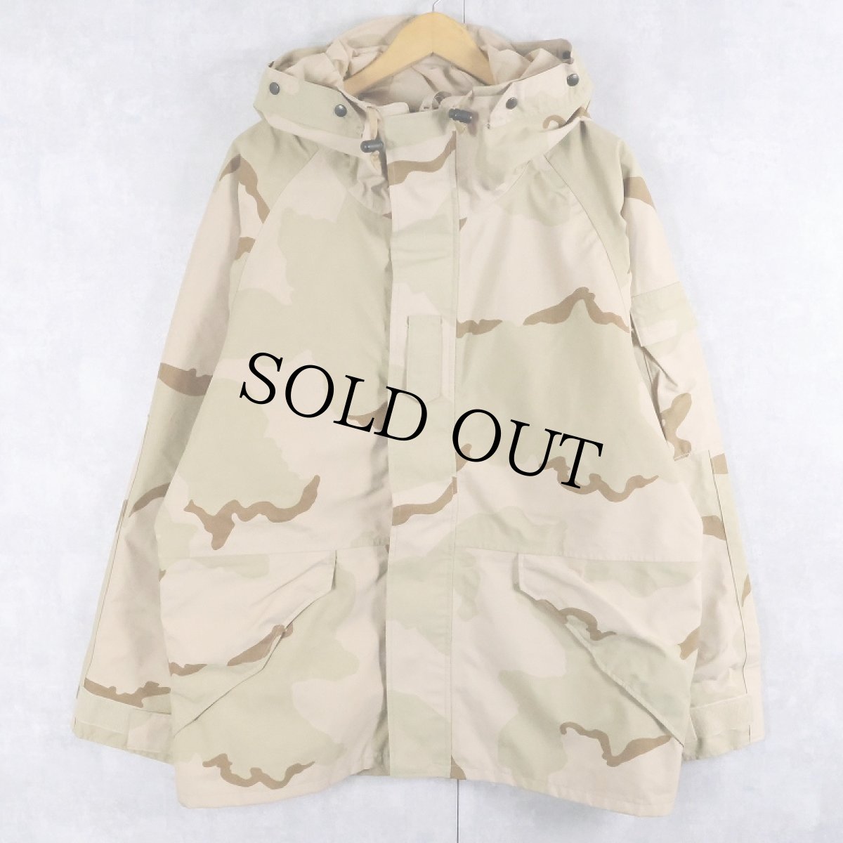 画像1: 2000's U.S.MILITARY ECWCS デザートカモ GORE-TEXパーカー LARGE-REGULAR (1)