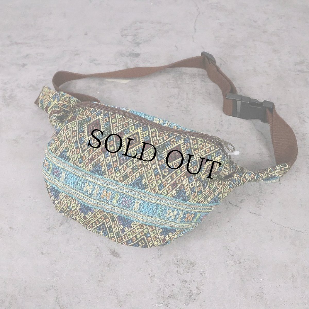 画像1: 総柄 ウエストバッグ  (1)