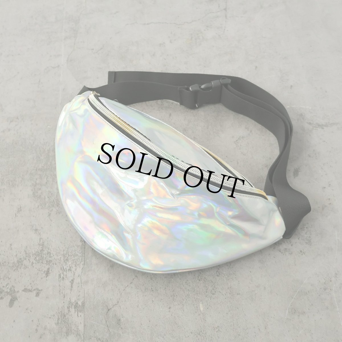 画像1: シャイニー エナメルウエストポーチ (1)