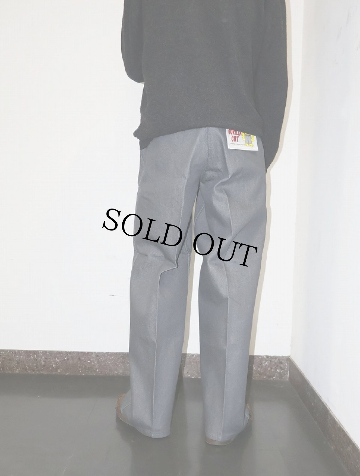 画像4: BEN DAVIS "THE GORILLA CUT" ゴリラカットデニムパンツ CHAR. DENIM フラッシャー付き未使用品 W32 L32 (4)