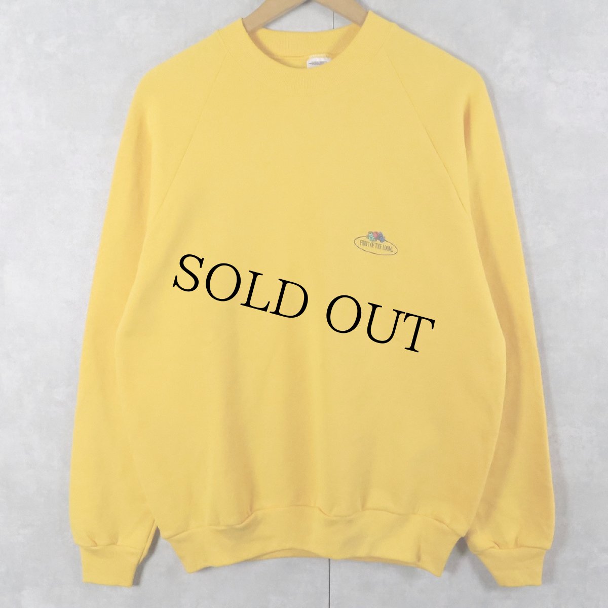 画像2: 90's FRUIT OF THE LOOM IRELAND製 ロゴプリント ラグランスウェット M (2)