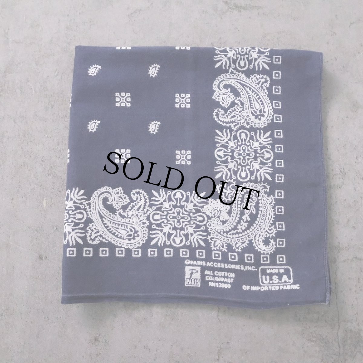 画像1: 80's PARIS ACCESSORIES,INC. USA製 ペイズリー柄 バンダナ (1)