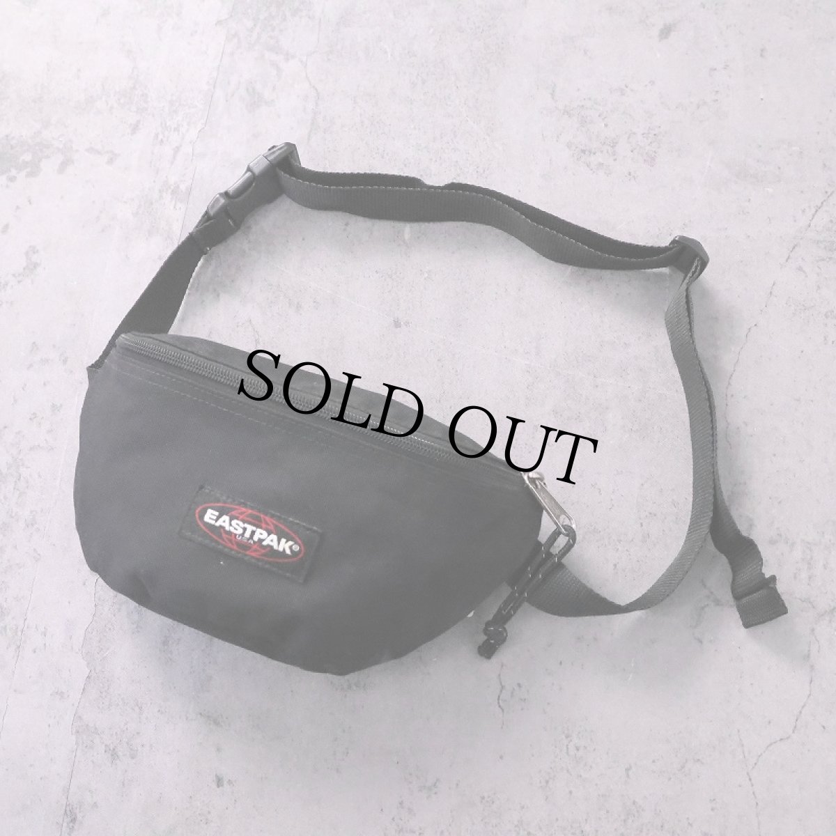 画像1: EASTPAK ウエストバック BLACK (1)