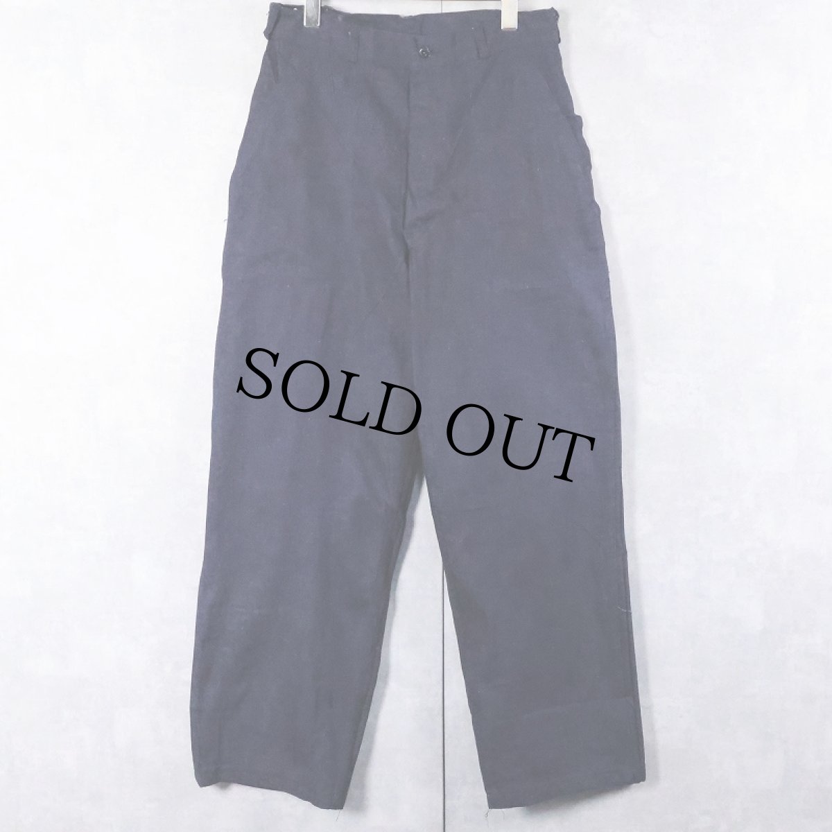 画像1: 40's WWII U.S.NAVY M-45 "スクエアポケット" ステンシル入り デニムパンツ W31 (1)