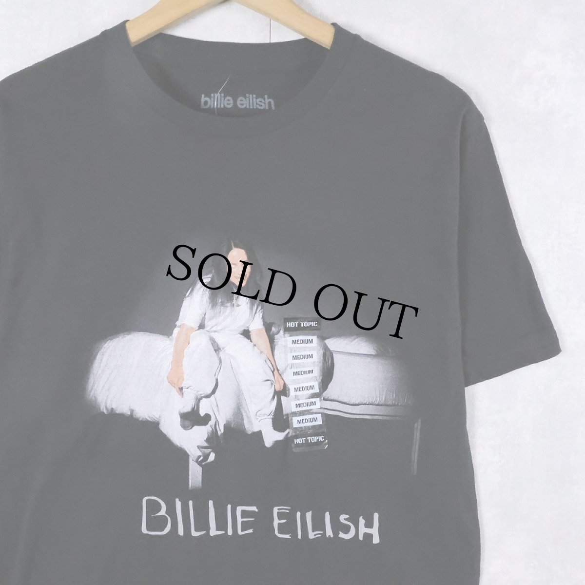 画像1: Billie Eilish "When We All Fall Asleep, Where Do We Go?" ミュージシャンフォトプリントTシャツ BLACK 未使用品 M (1)